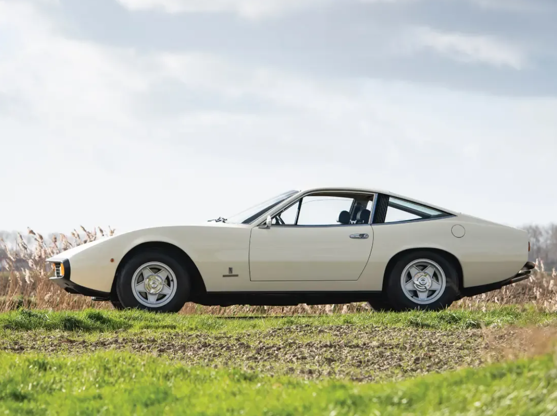 FERRARI GTC4 -1971