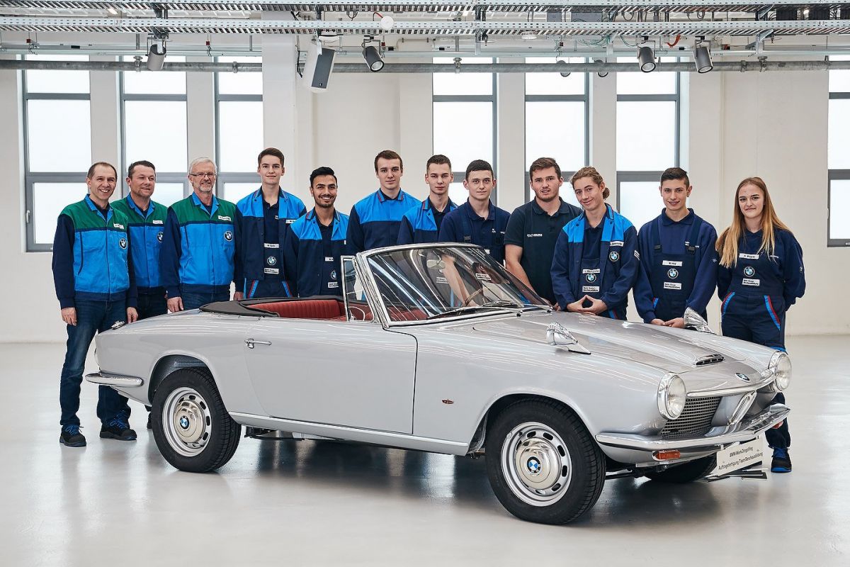 Bmw 1600 GT Cabriolet: carrozzeria di stile italiano, cuore tedesco