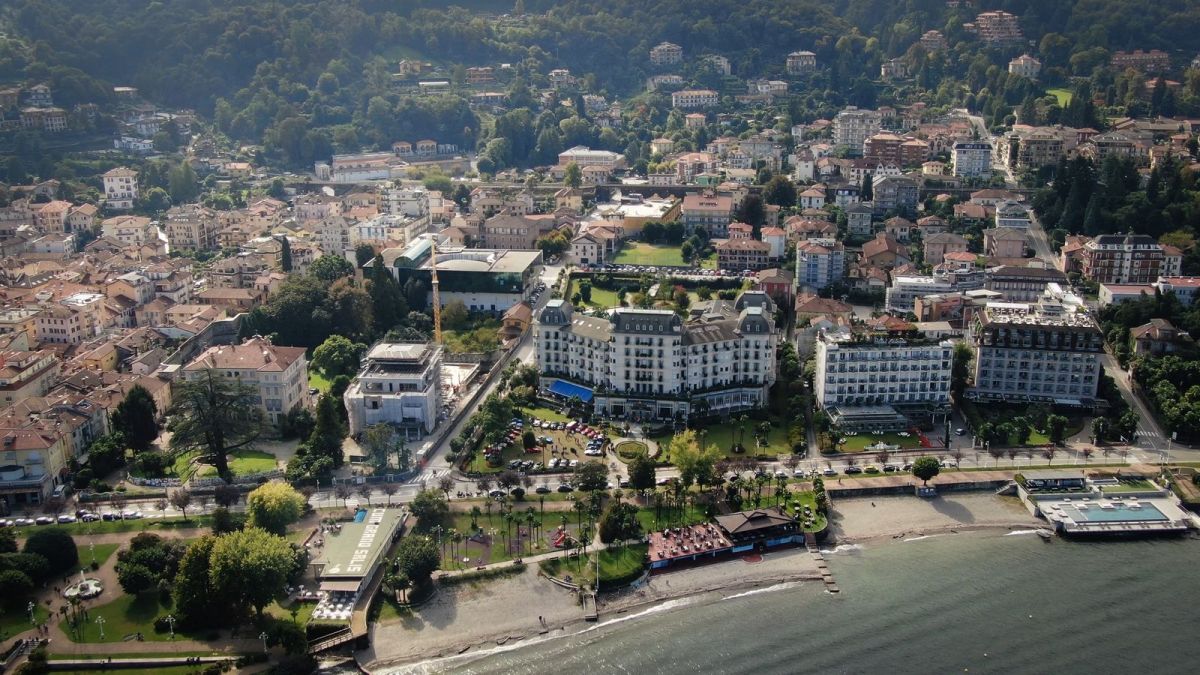 CLASSIC ELEGANCE IN STRESA - 16th Edition SPECIAL 60th LAMBORGHINI