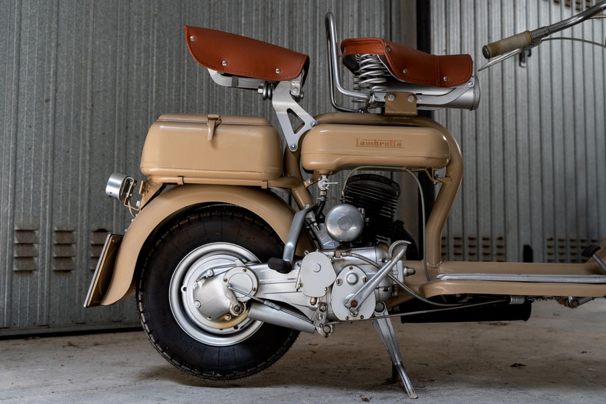 OMAGGIO A MILANO: NATA SULLE RIVE DEL LAMBRO, LA MITICA LAMBRETTA È PROTAGONISTA DA ART-RITE