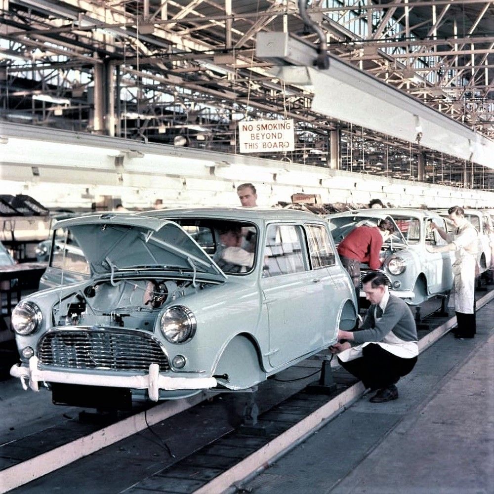 MINI IS BEAUTIFUL -1959 / 2019: 60 YEARS OF A PRACTICAL AND ELEGANT CAR