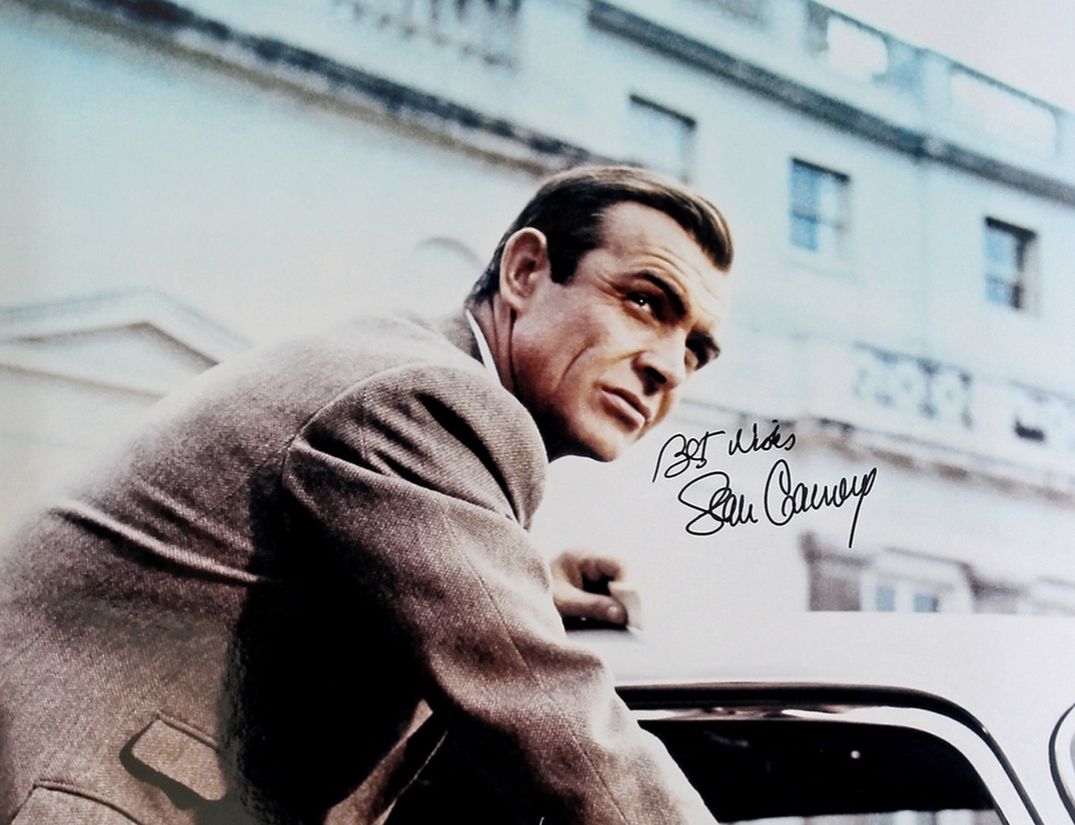 SEAN CONNERY, A MAN AND A CHARACTER ENTERED THE MYTH