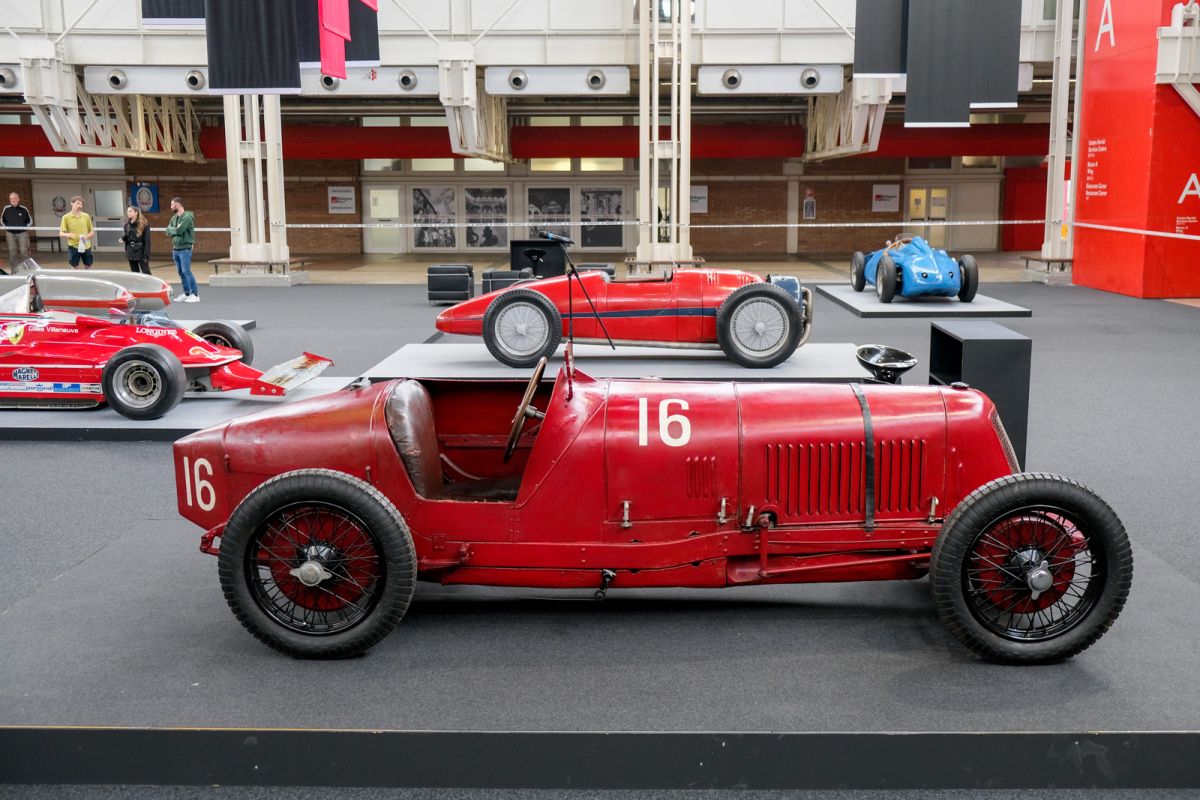 Conto alla rovescia per Auto e Moto d'Epoca 2024: la passione torna a Bologna 