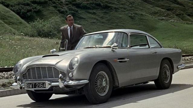 SEAN CONNERY, A MAN AND A CHARACTER ENTERED THE MYTH