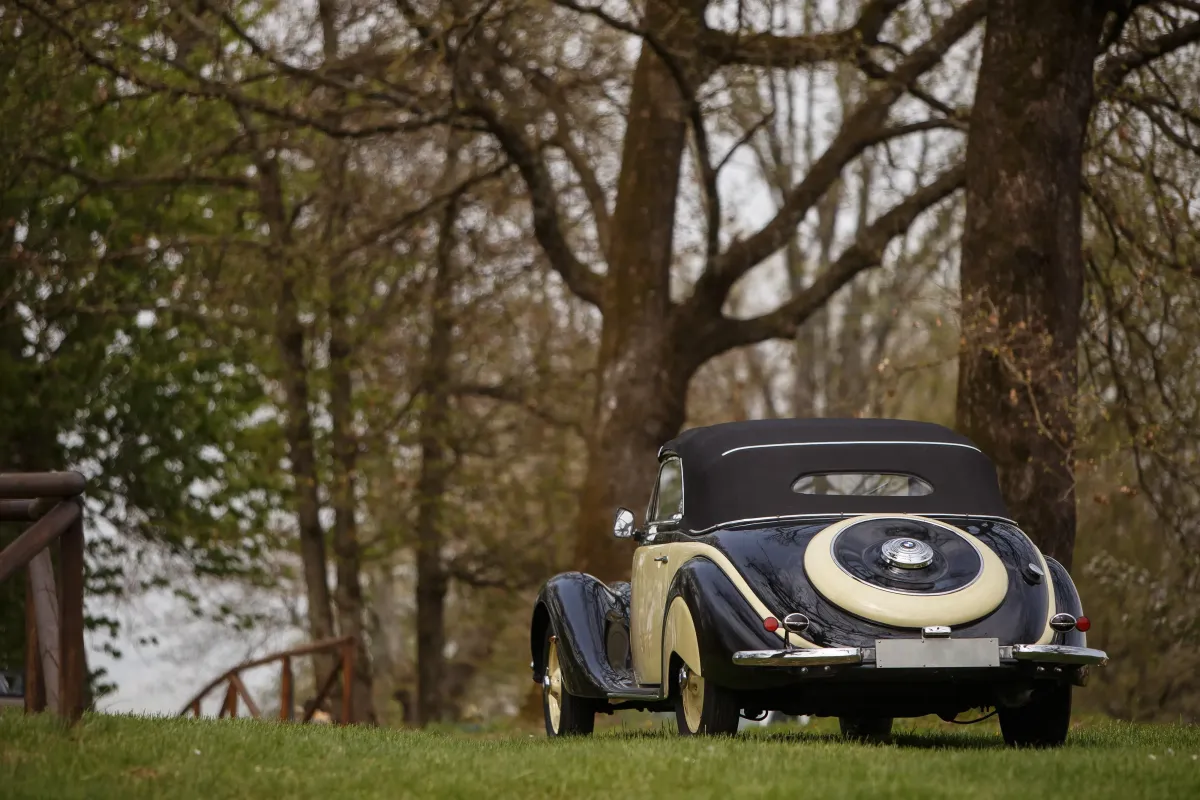 BMW 327/28 Cabriolet 1938, will be the protagonist of the OldCar24 stand at Techno Classica Essen 2025