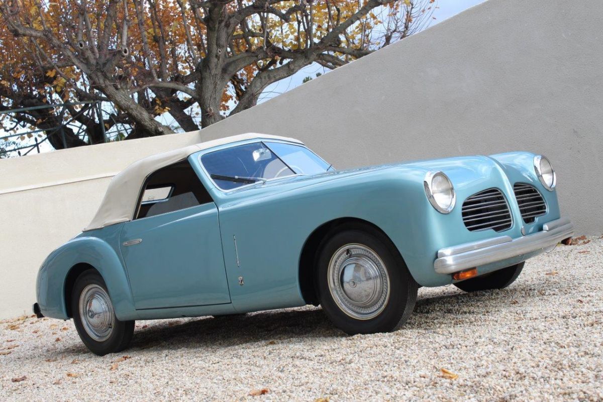 Fiat 1100 cabriolet or Ferrari 166 Inter? It’s difficult to choose even for real connoisseurs