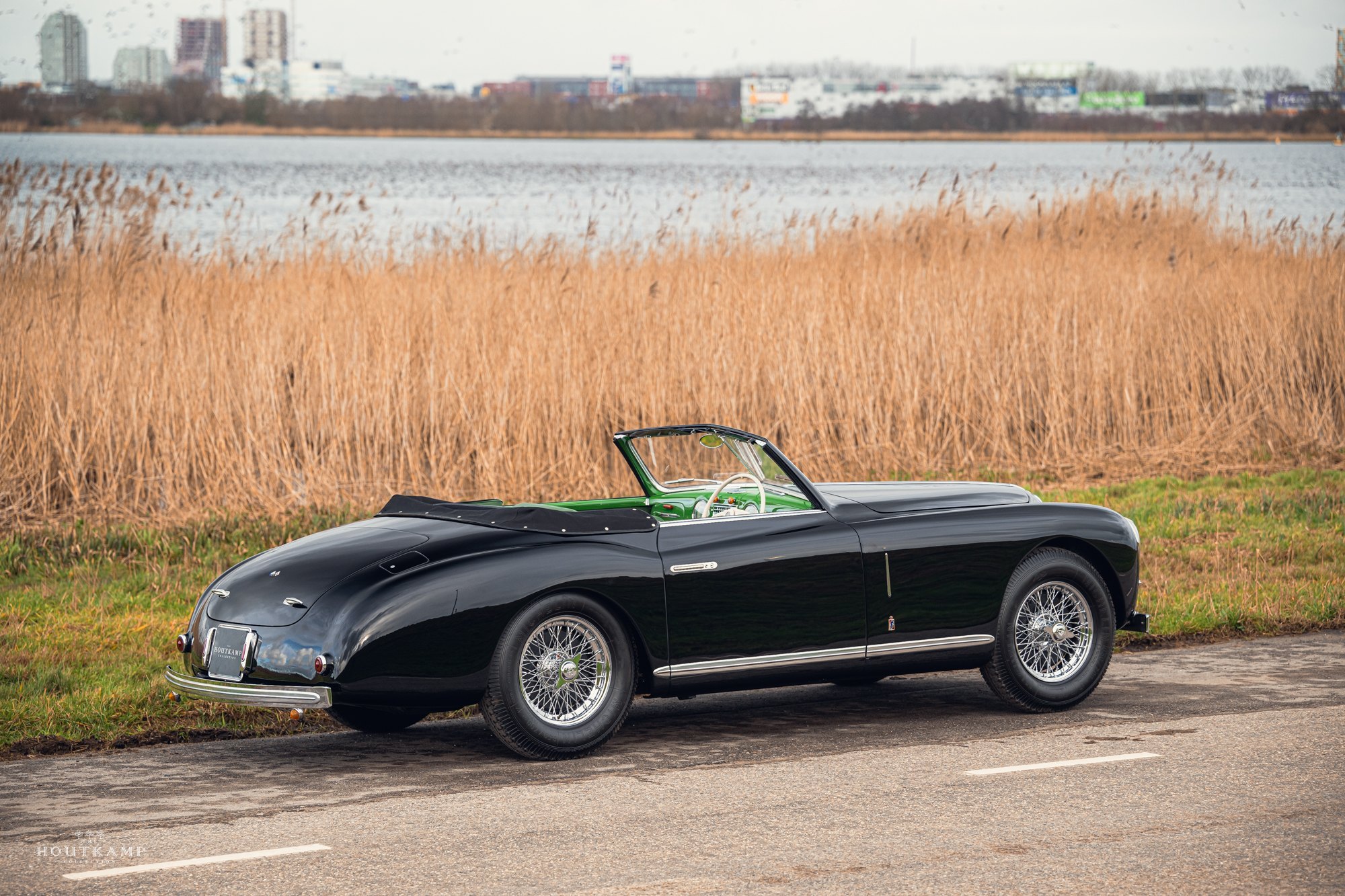 Alfa Romeo 6C 2500 SS Cabriolet Pinin Farina: rarità e Mille Miglia 2027 - Houtkamp Collection
