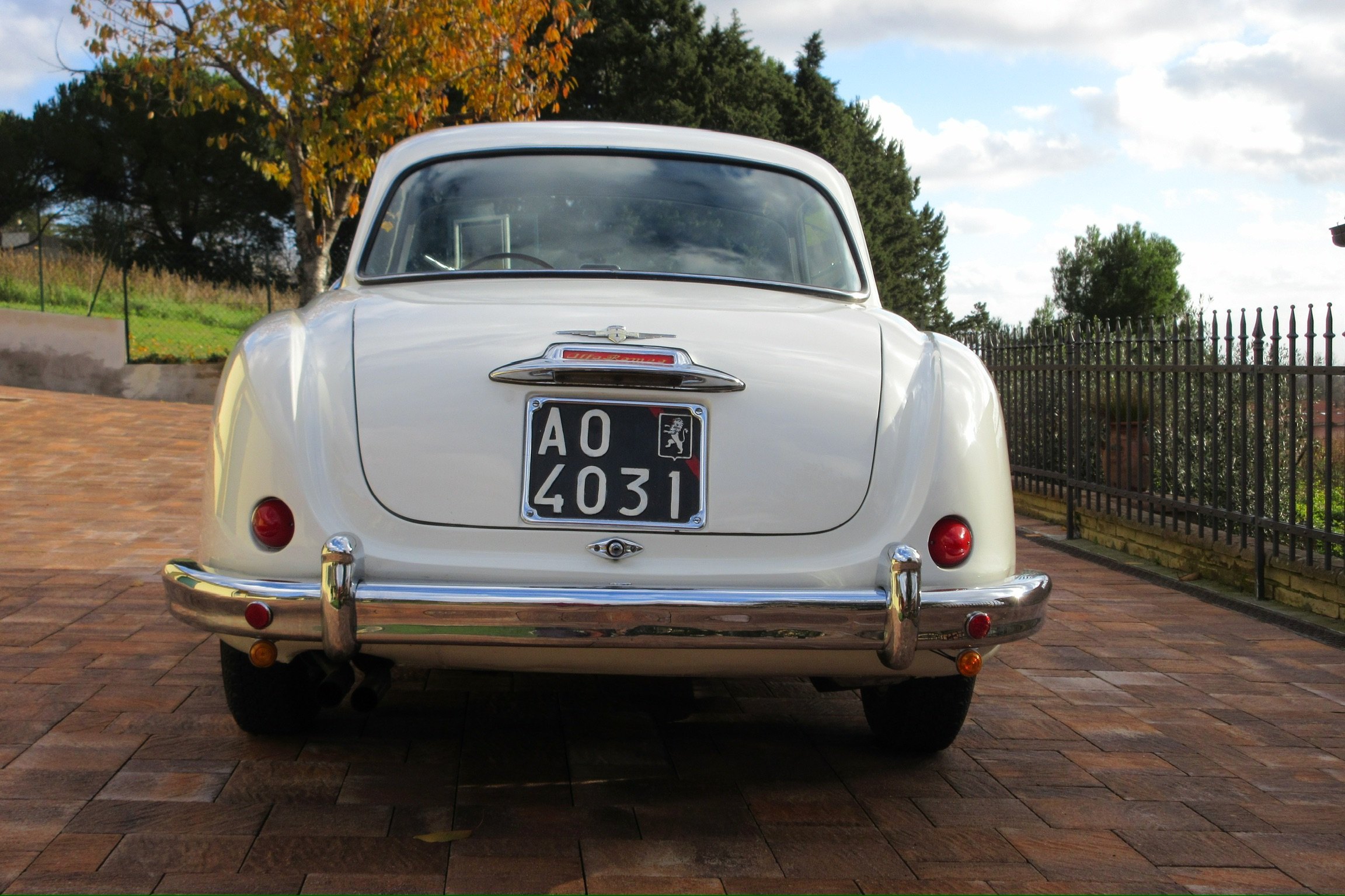 Alfa Romeo 1900 C Super Sprint Touring Aosta 4031: the story of Roberto Vincent's car