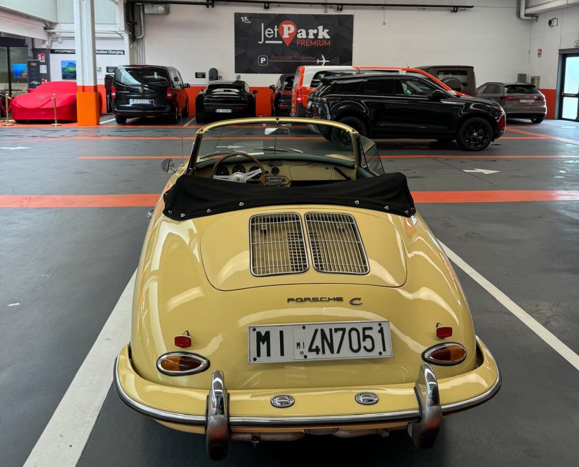 Parcheggio Malpensa per Auto d’Epoca e Supercar: la Partnership OldCar24 e JetPark