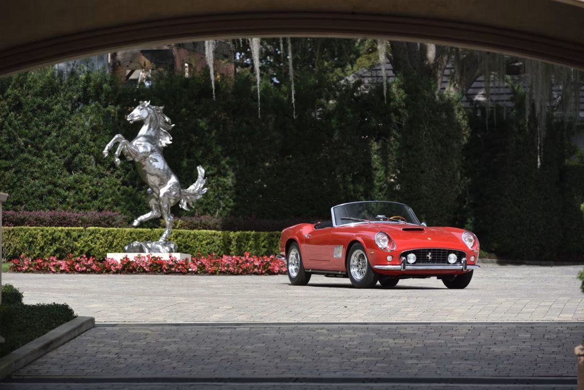 THE TOP HEAD IN VINTAGE CAR SALES IN 2024: FERRARI 250 GT SWB CALIFORNIA SPIDER